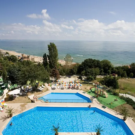 Sunshine Magnolia And 3* Golden Sands